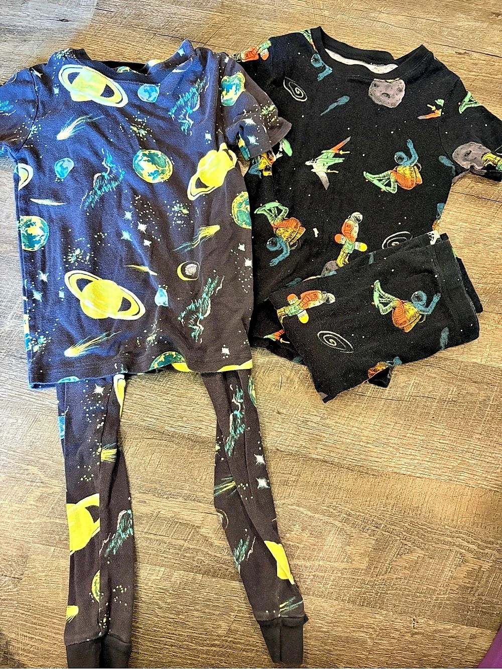 Space Print Pajama Set Like New